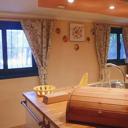 Gaia Mare Apartman